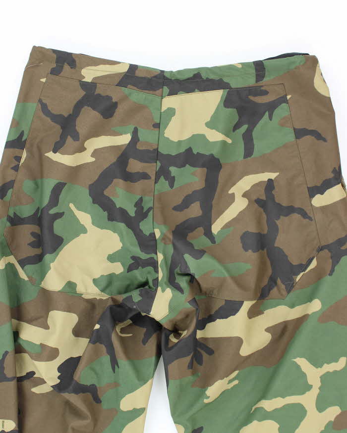 00s Vintage US army ECWCS Woodland Camo Gore-Tex Trousers - 34x28 - Image 4