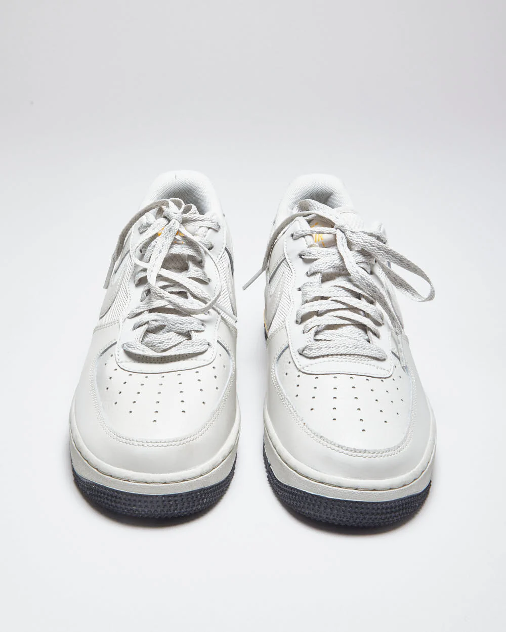 Air Force 1Grey Trainers - UK8 - Image 3
