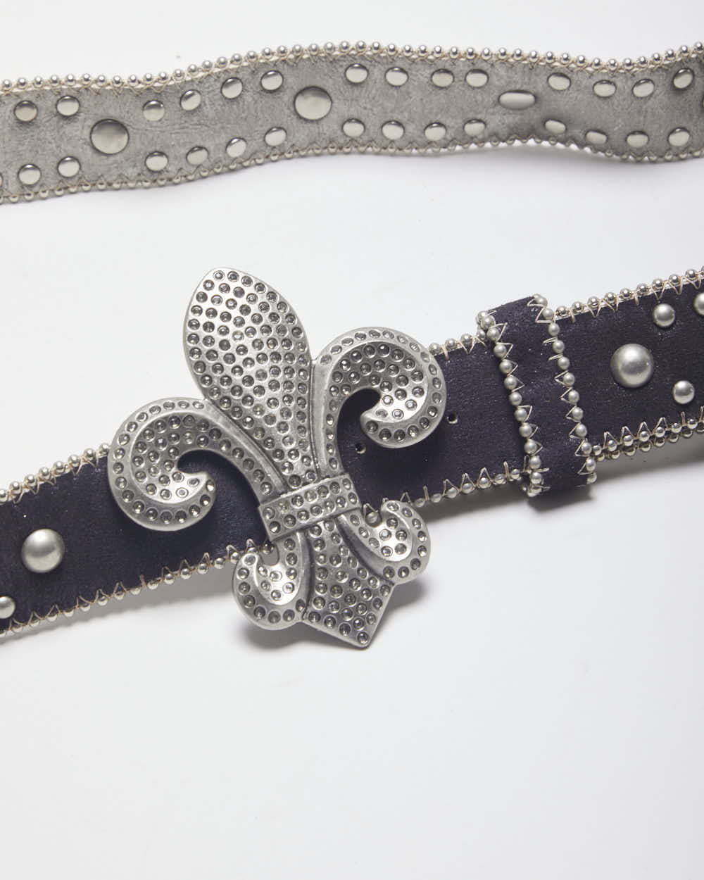 Kathy Van Zeeland Fleur De Lis Studded Belt - W34-W39 - Image 4