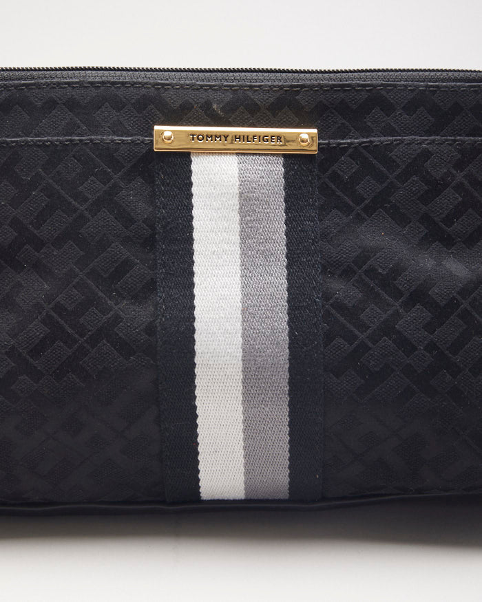 Tommy Hilfiger Black Cross-body Bag - Image 3