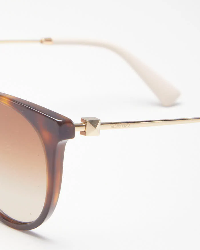 Valentino Havana Blonde Sunglasses - Image 3