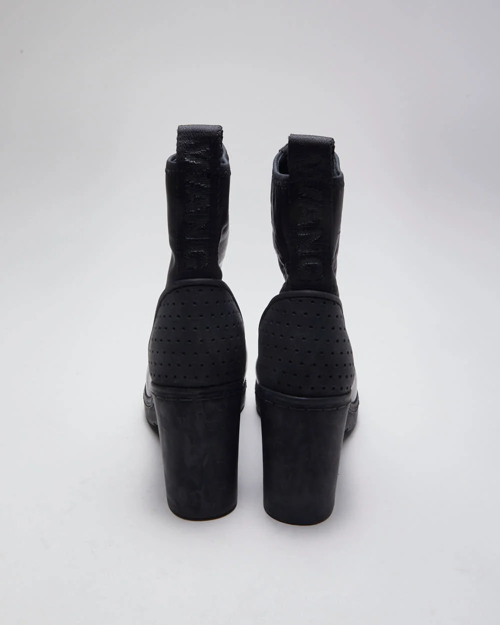 Vintage Women's Alexander Wang x H&M Heeled Front Zip Boot - UK 3 - Image 4