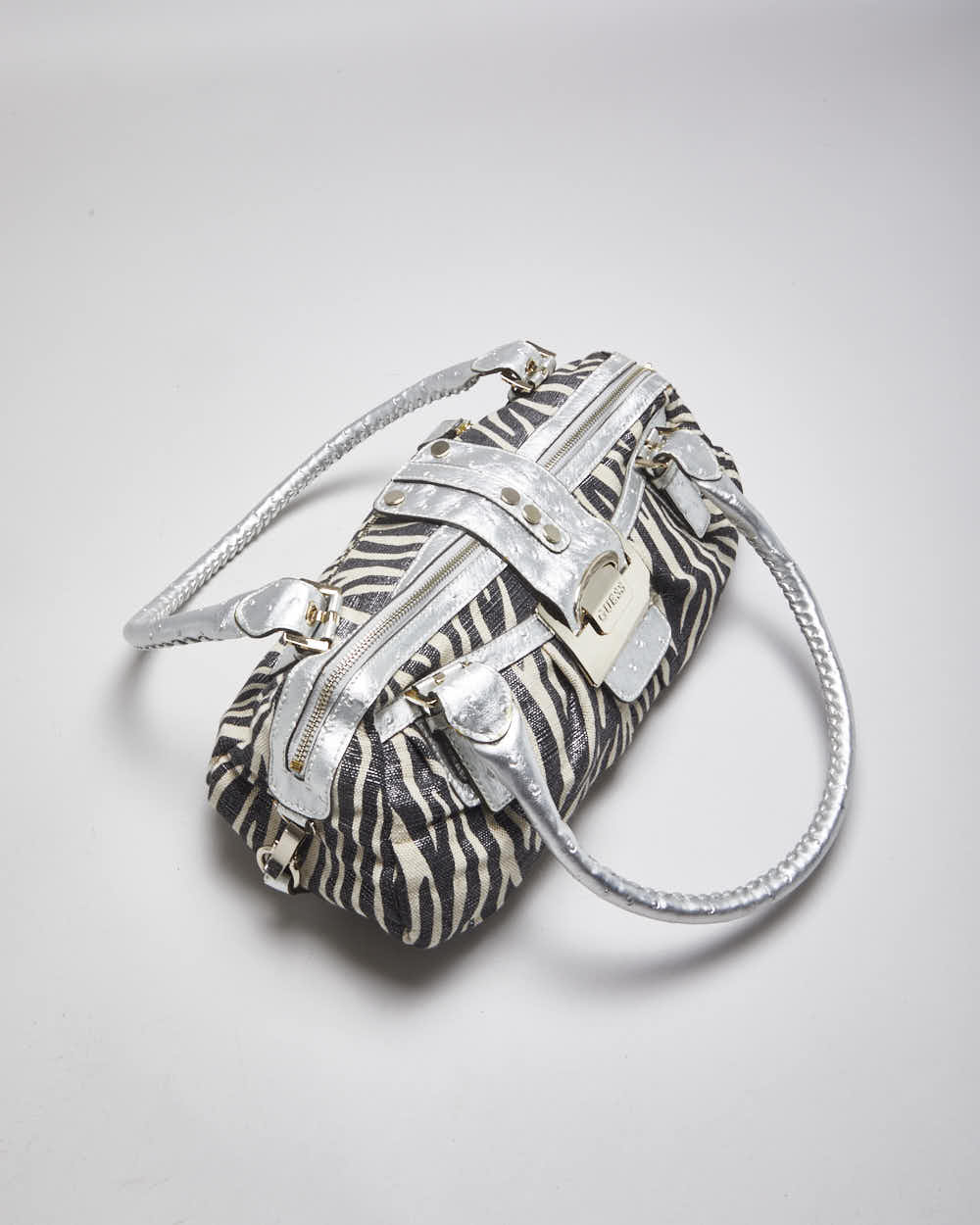 Vintage Y2k 00s Guess Handbag - Image 6