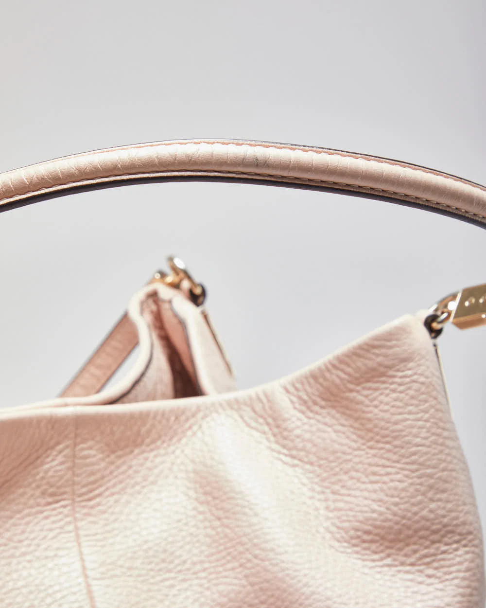 Y2K Coach Baby Pink Shoulder Bag - Image 5